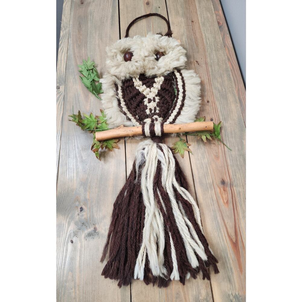 Large 36” Vintage 1970s Macrame Owl Wall Hanging Boho Jute Fringe Retro Decor